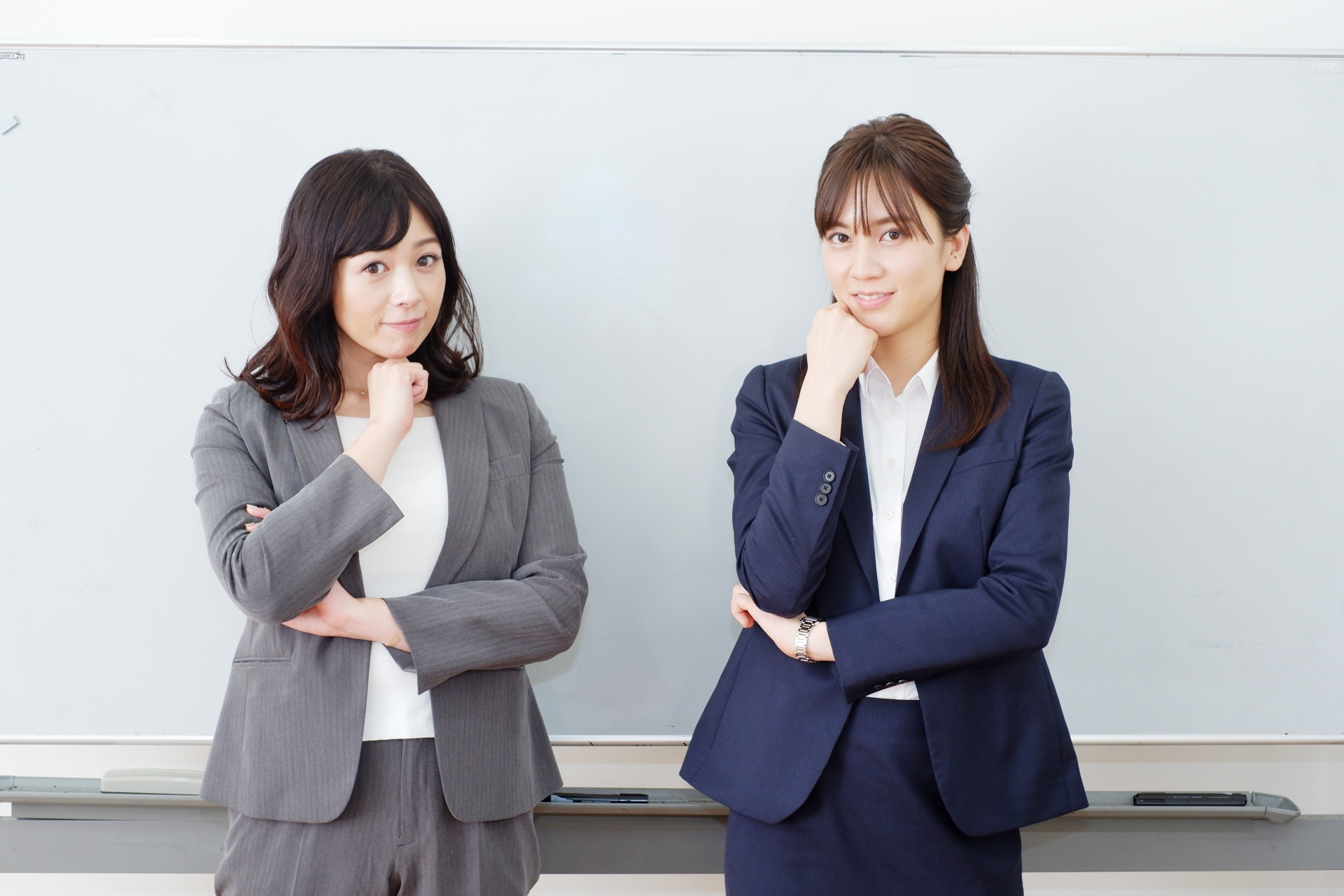 悩む女性