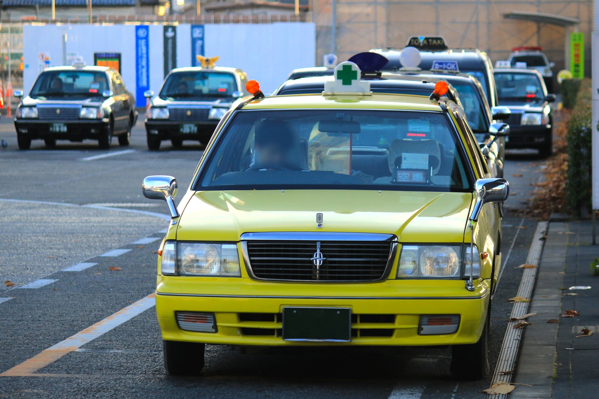 タクシー乗り場