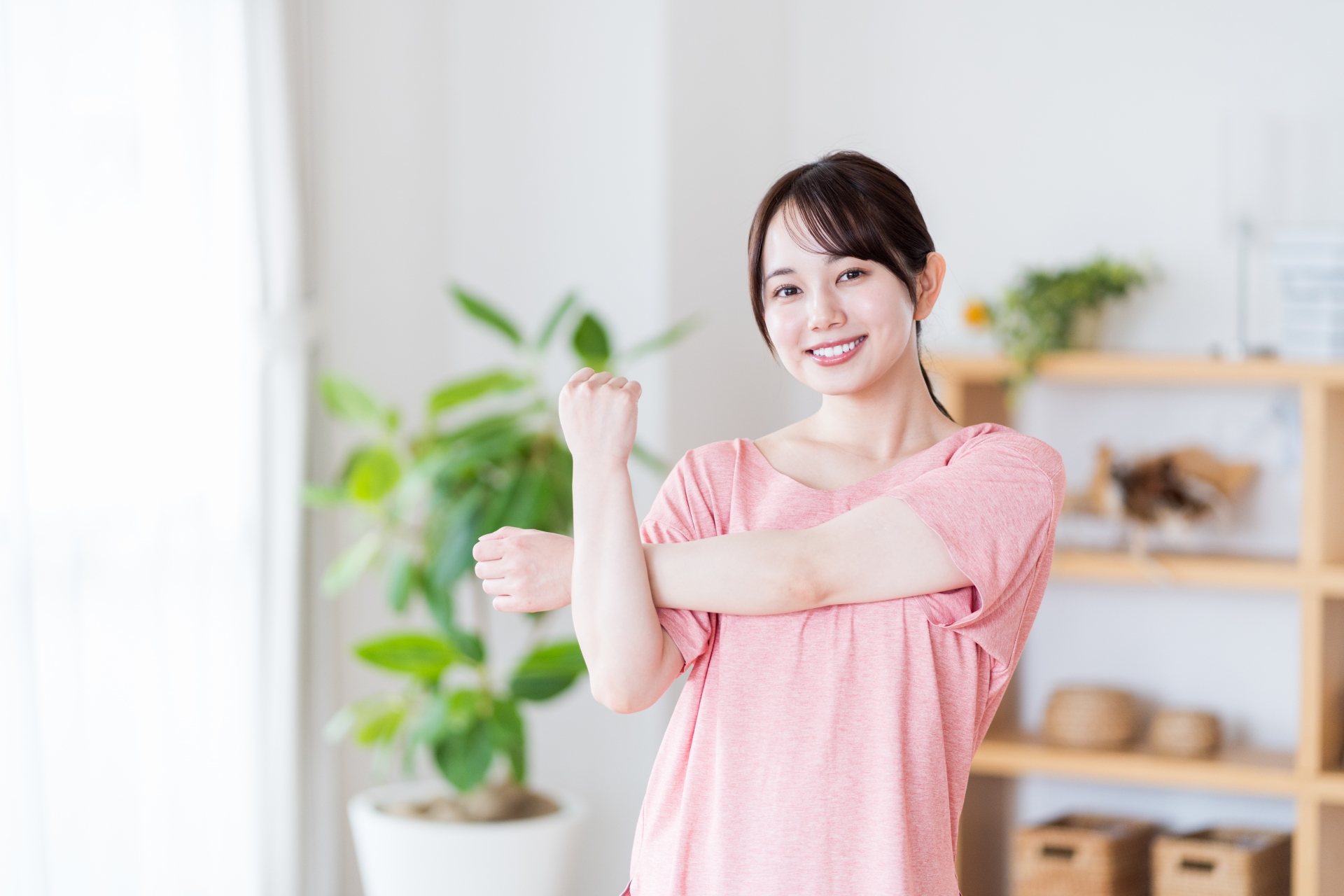 運動する女性