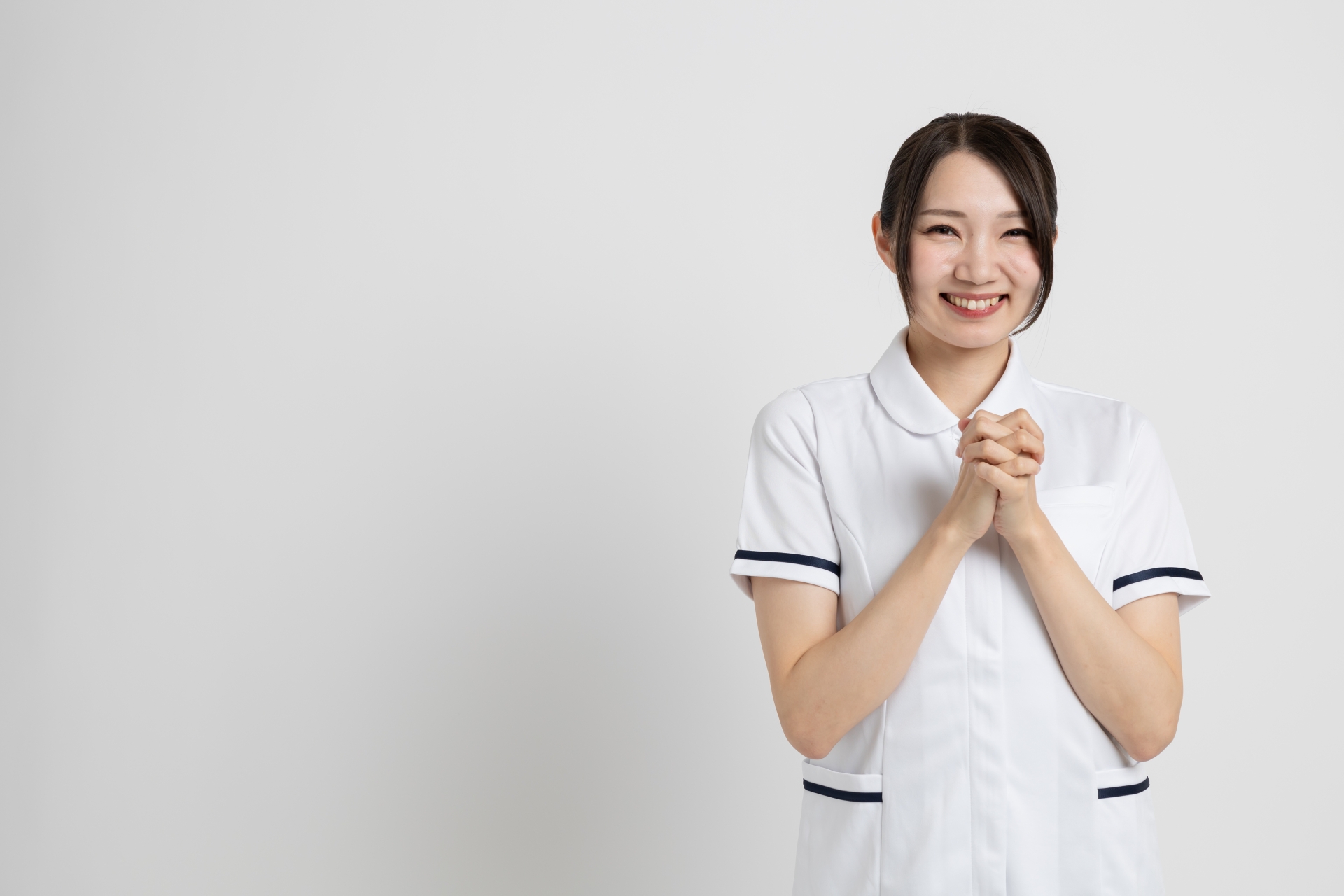 喜ぶ介護士女性
