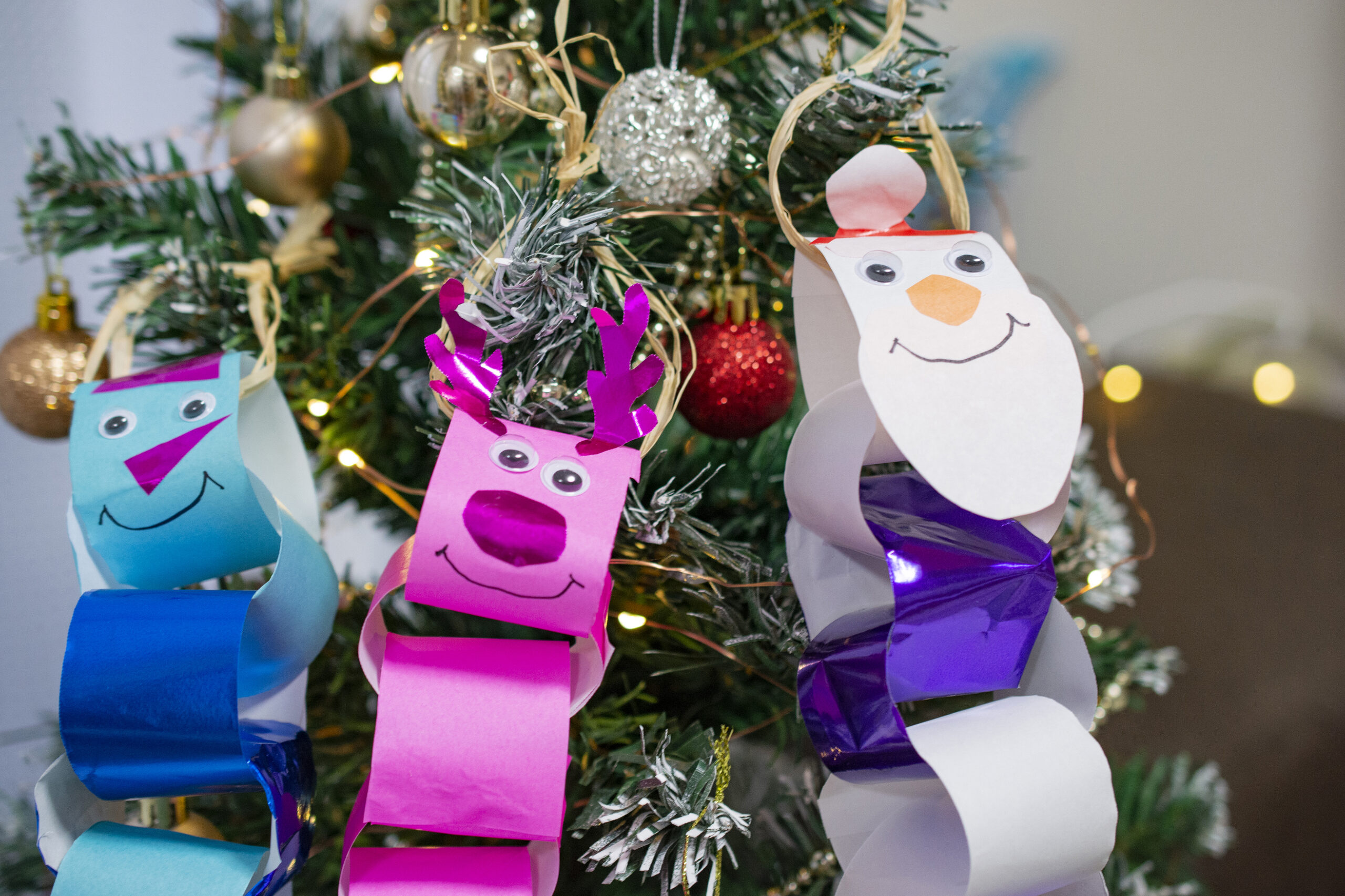 クリスマスツリーの飾り工作