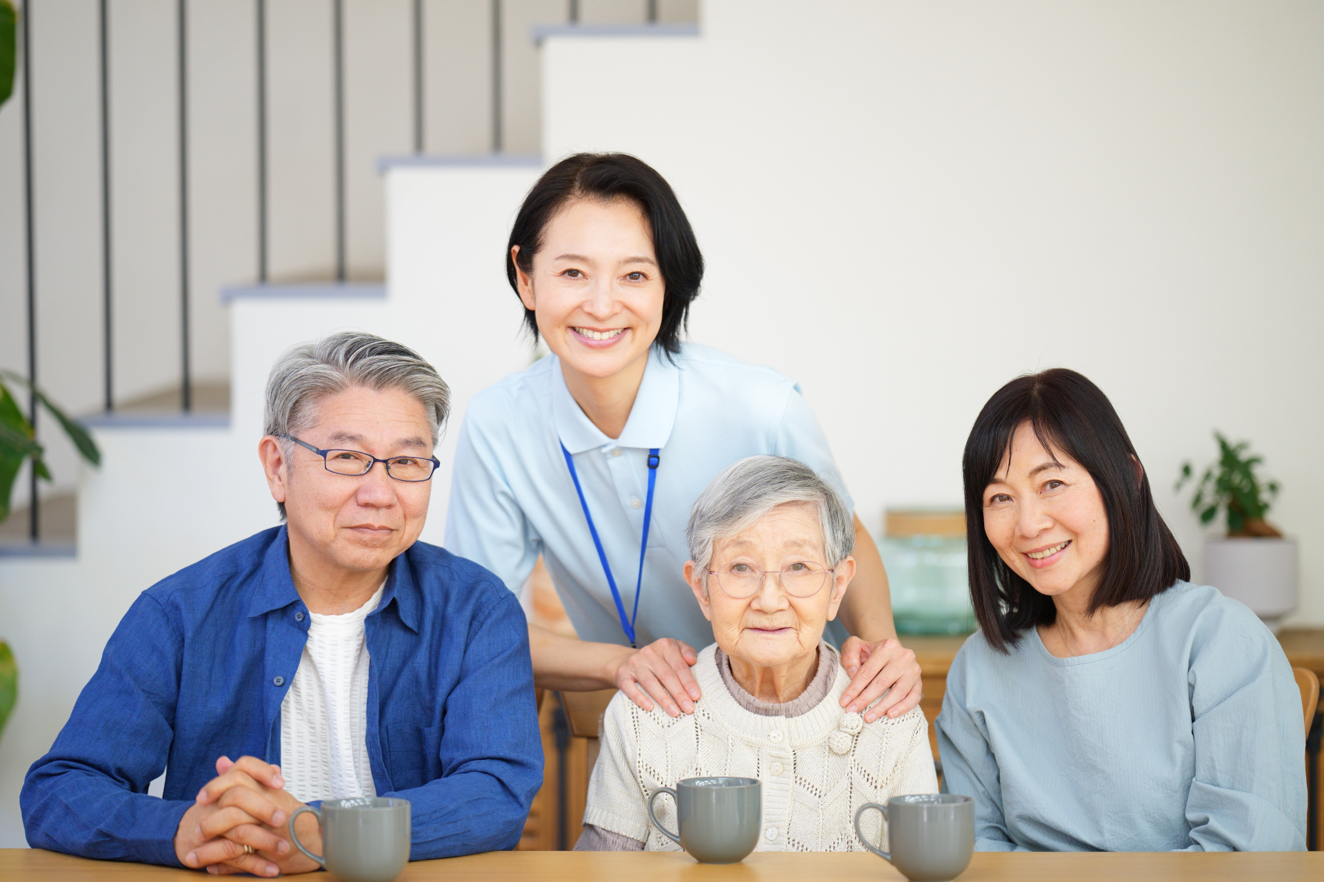 介護士と家族