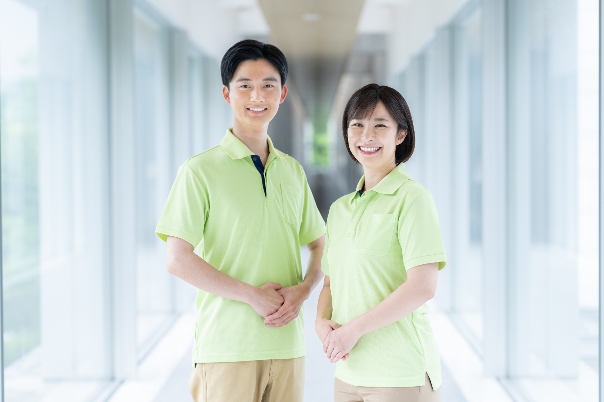 介護福祉士の若いスタッフ