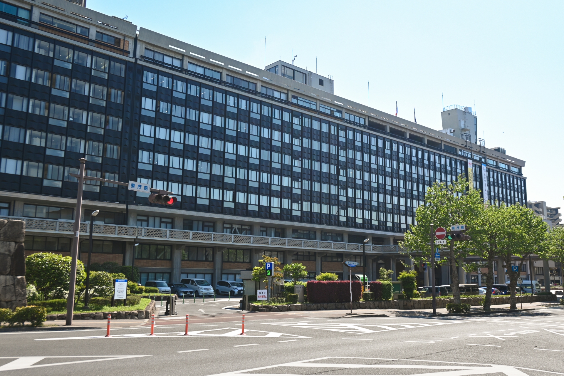 大きなビル