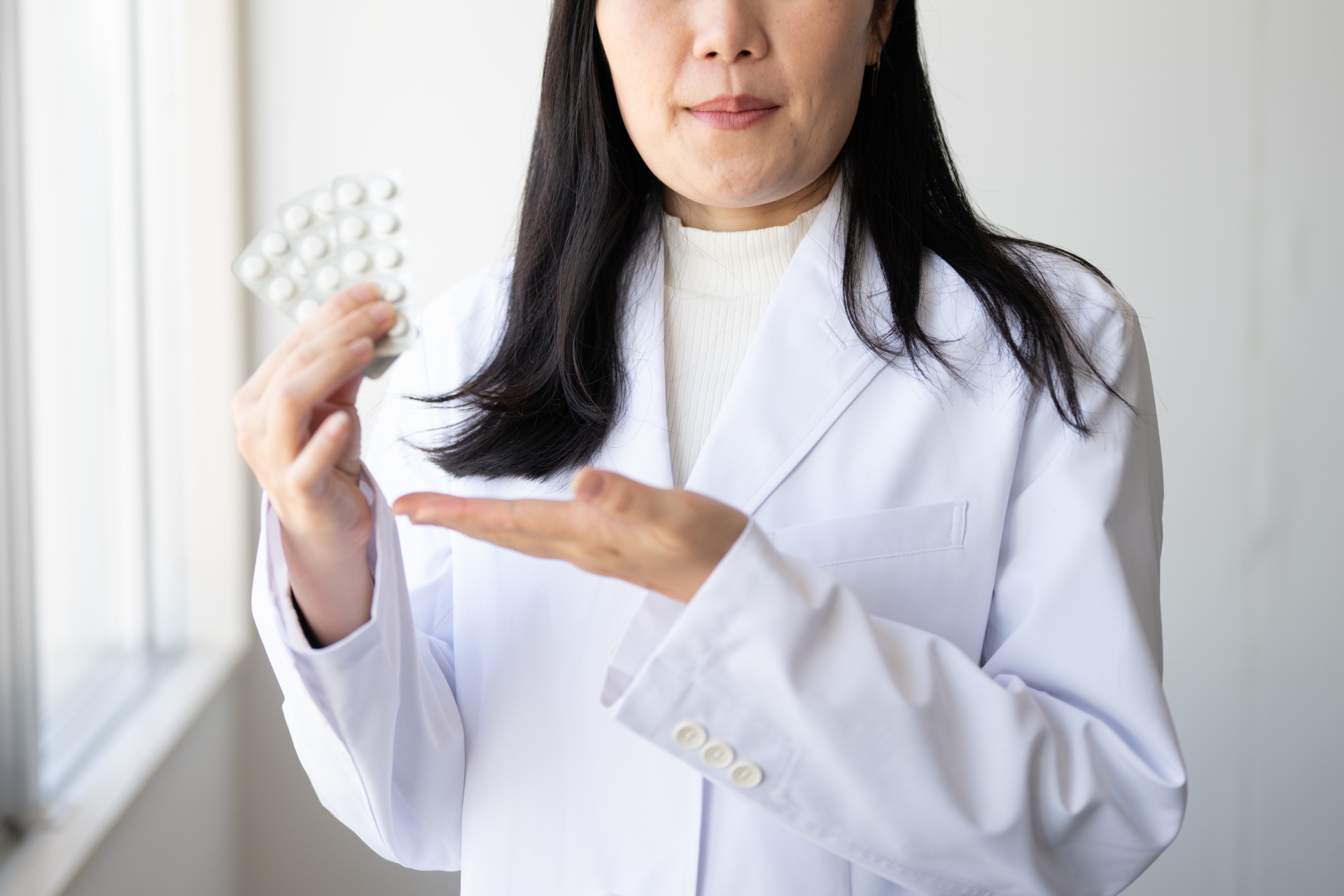 薬と女医