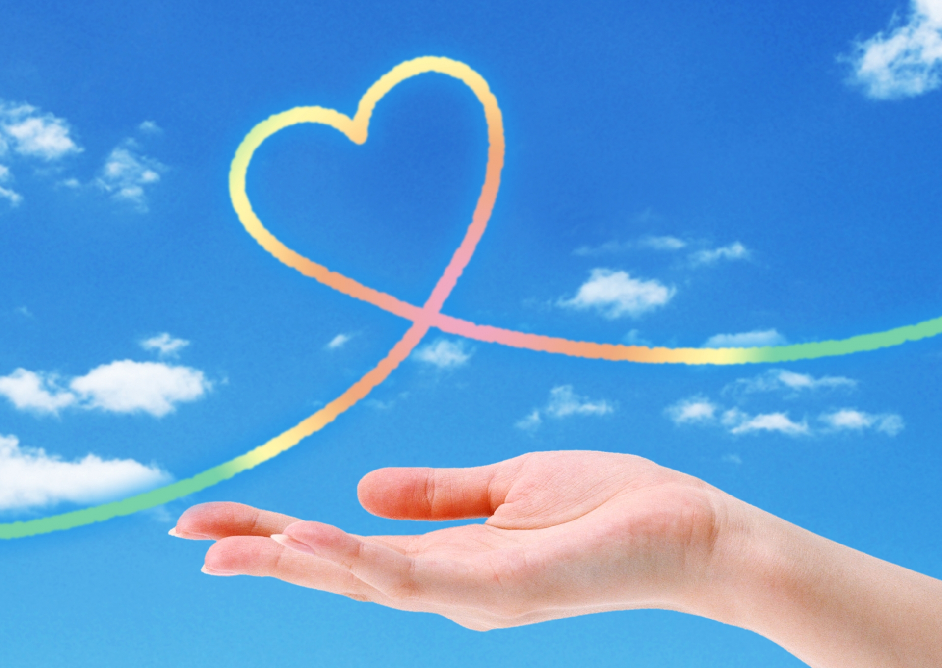 ハートと手のポジティブイメージ