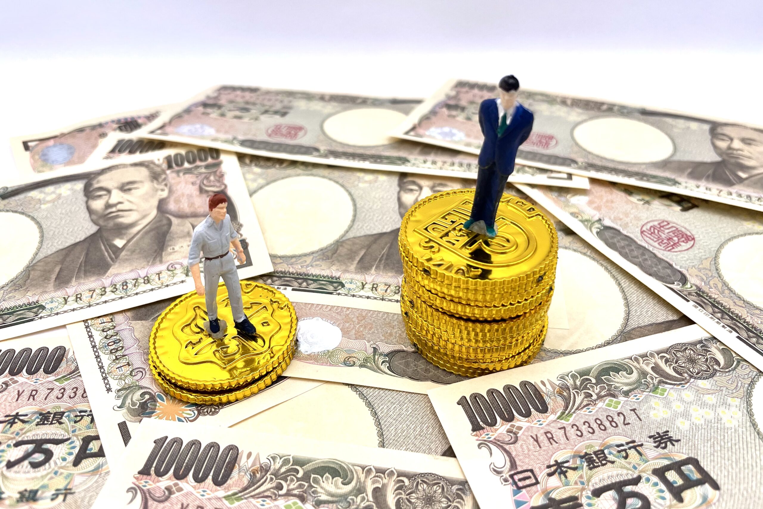 ブルーカラーとホワイトカラーの賃金格差