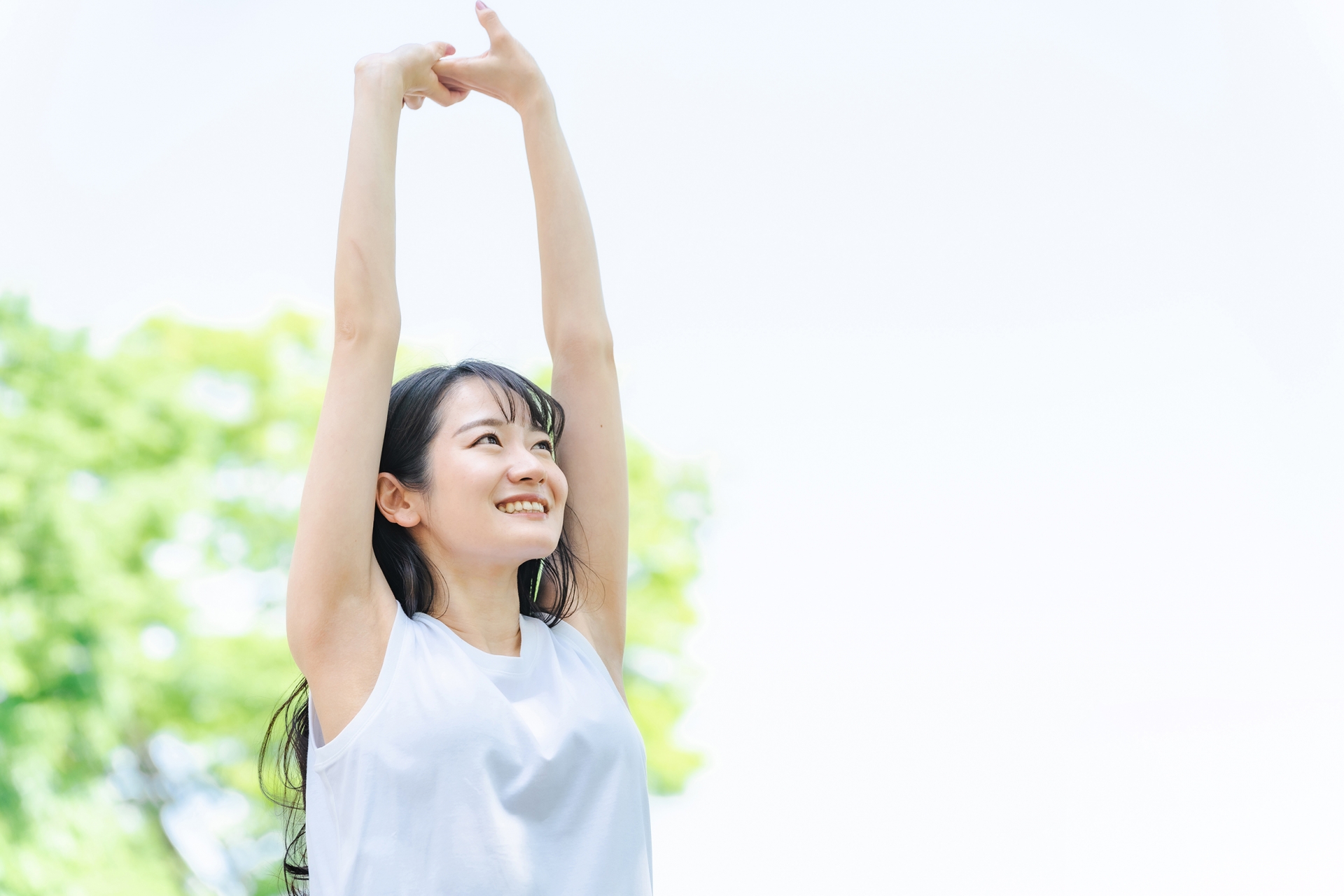 ストレッチする女性