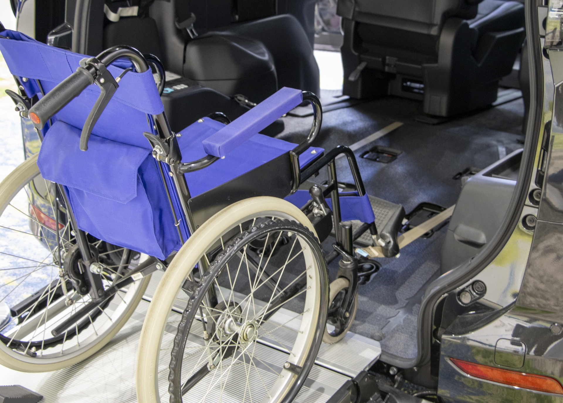 福祉車両 車椅子