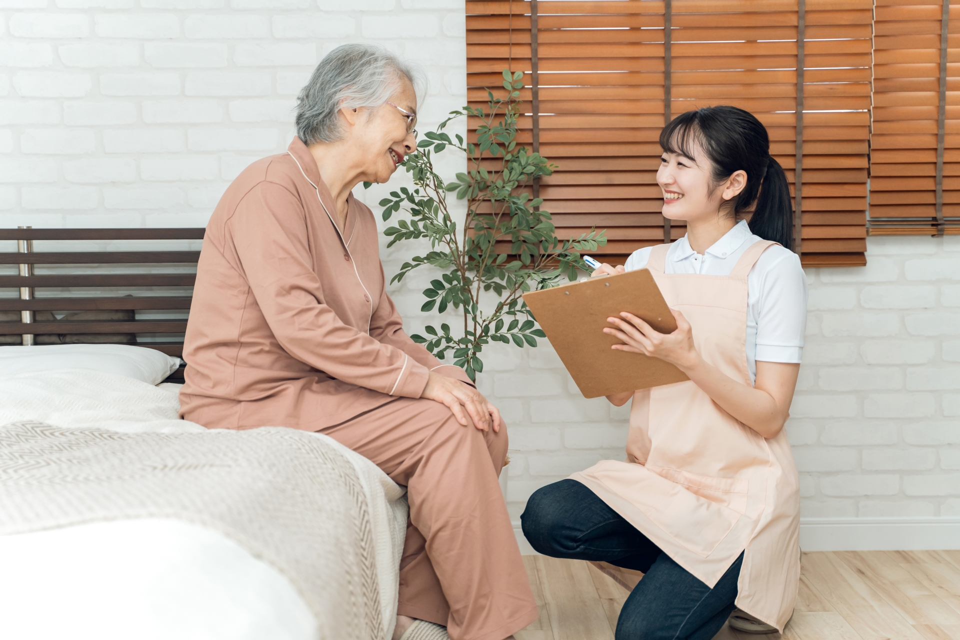 訪問介護の運営指導（実地指導）とは？必要書類と確認項目、対策のポイントを解説