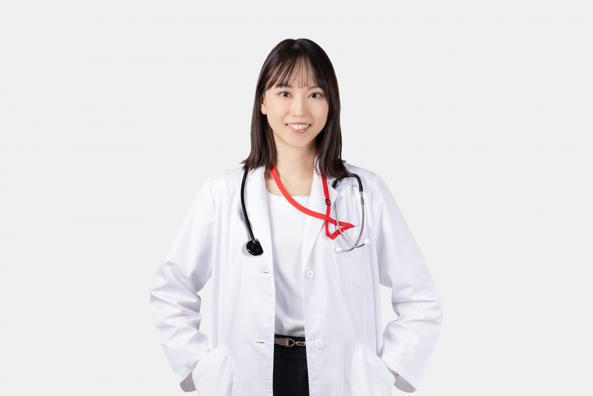 医療スタッフの女性