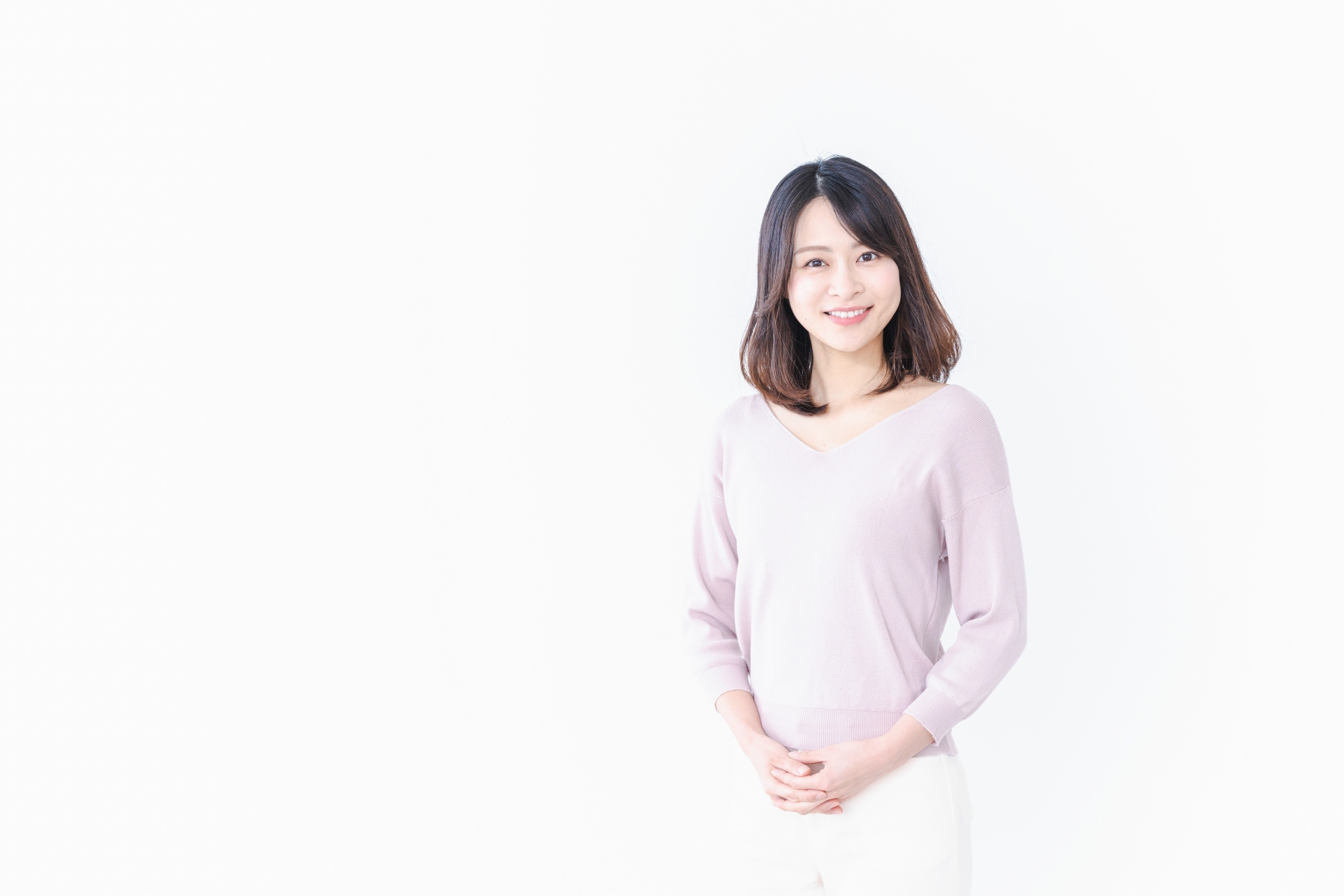 笑顔の女性ポートレート