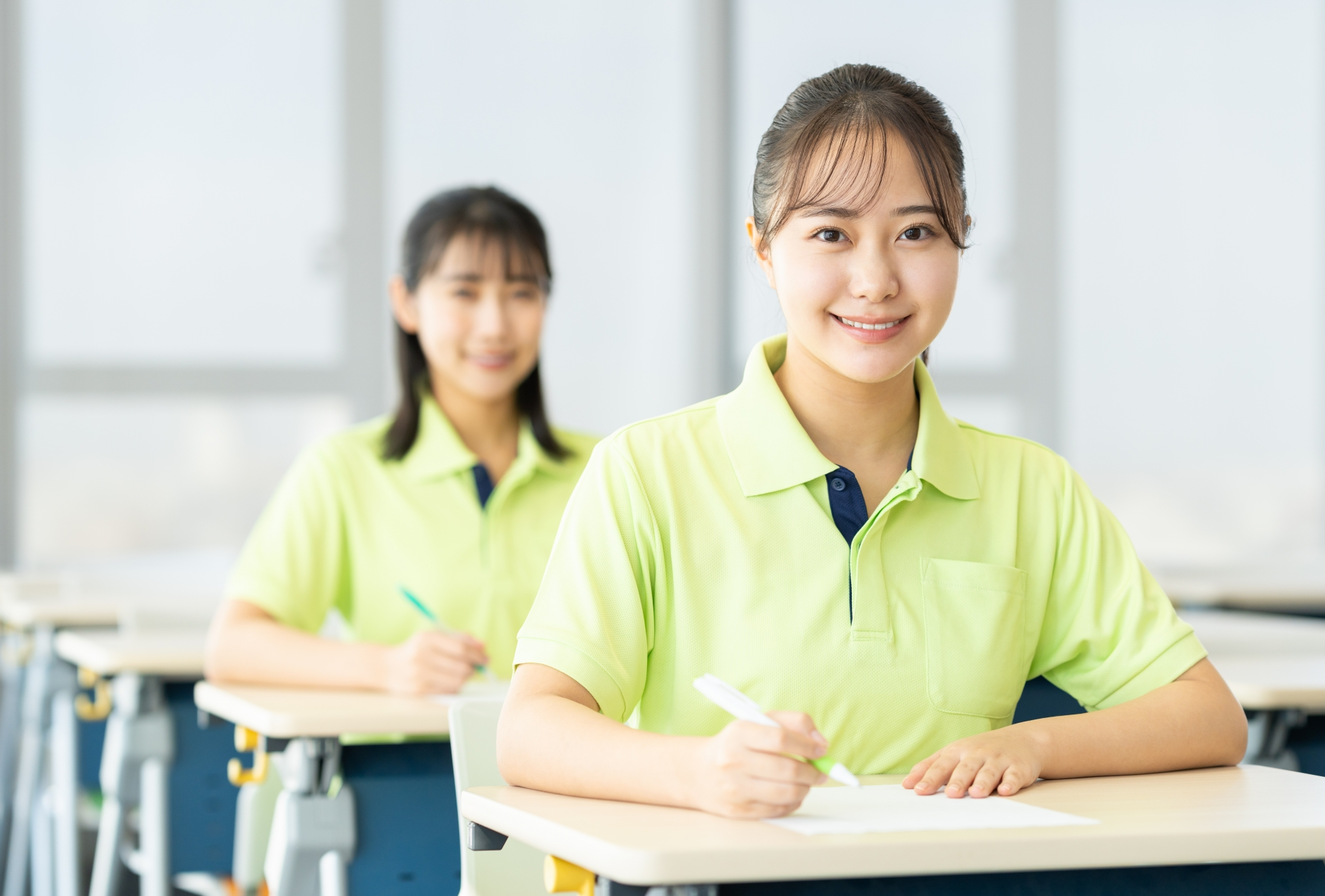 勉強する