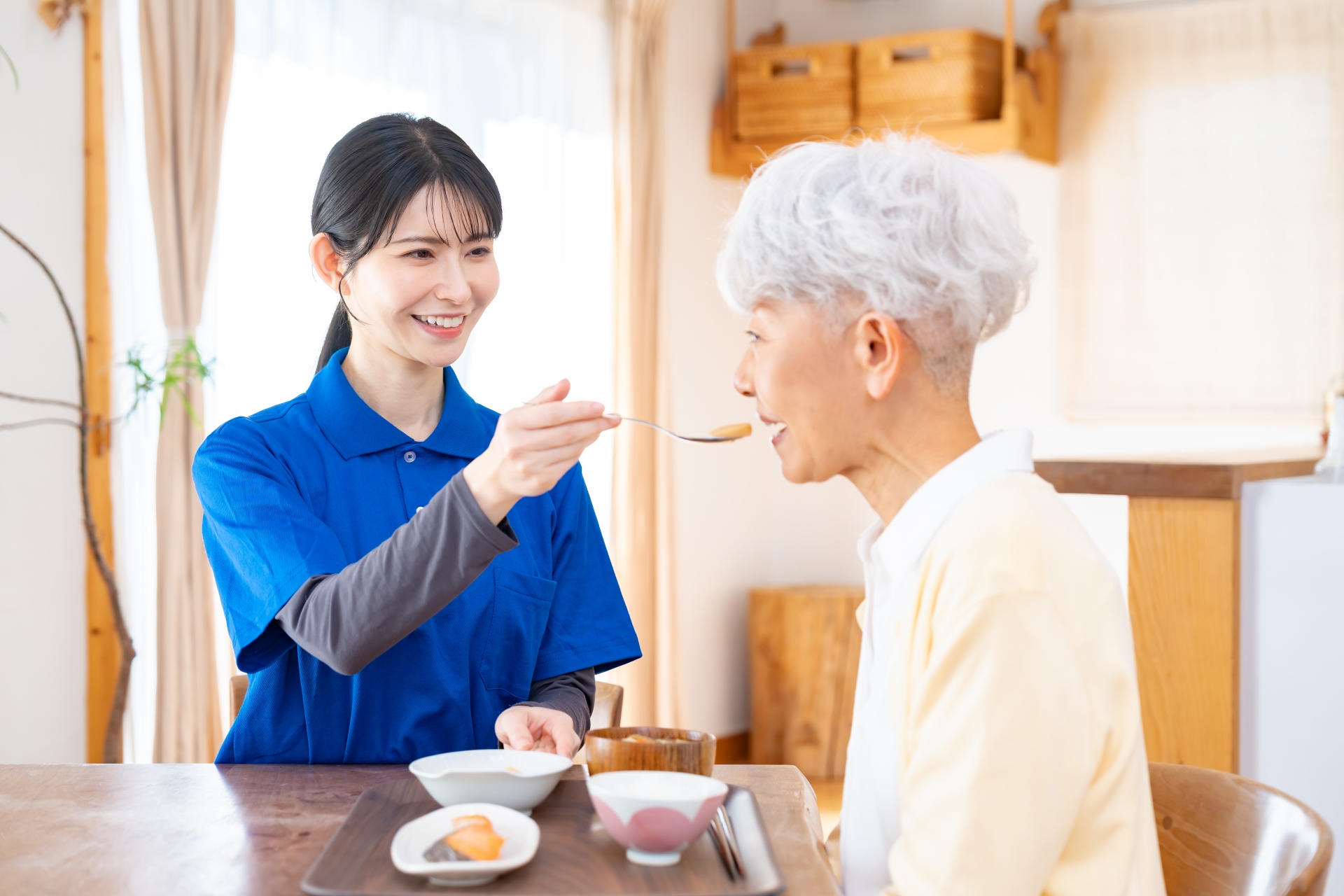 食事介助