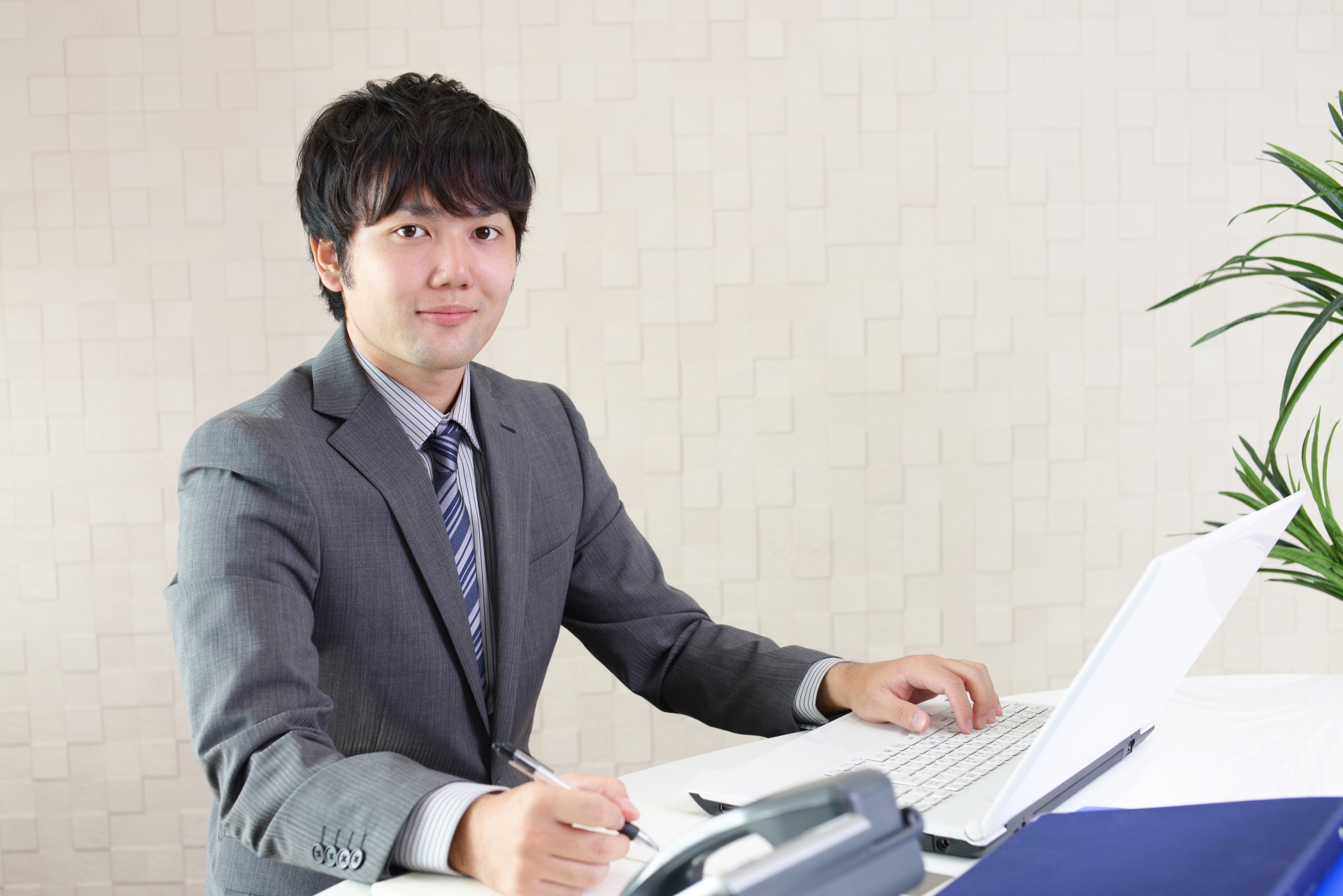 介護施設,病院で働くケアマネージャー