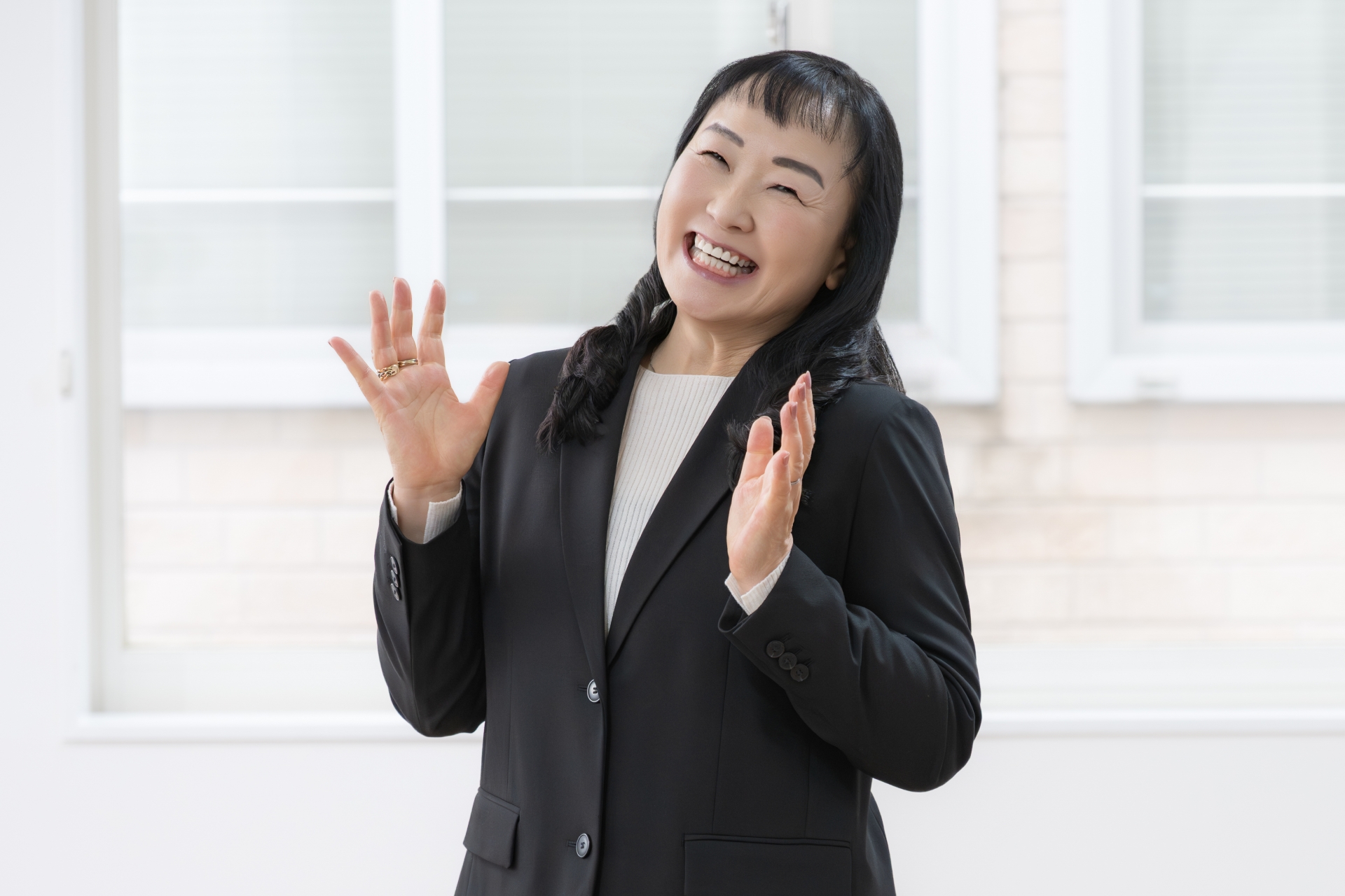 笑顔のビジネスウーマン