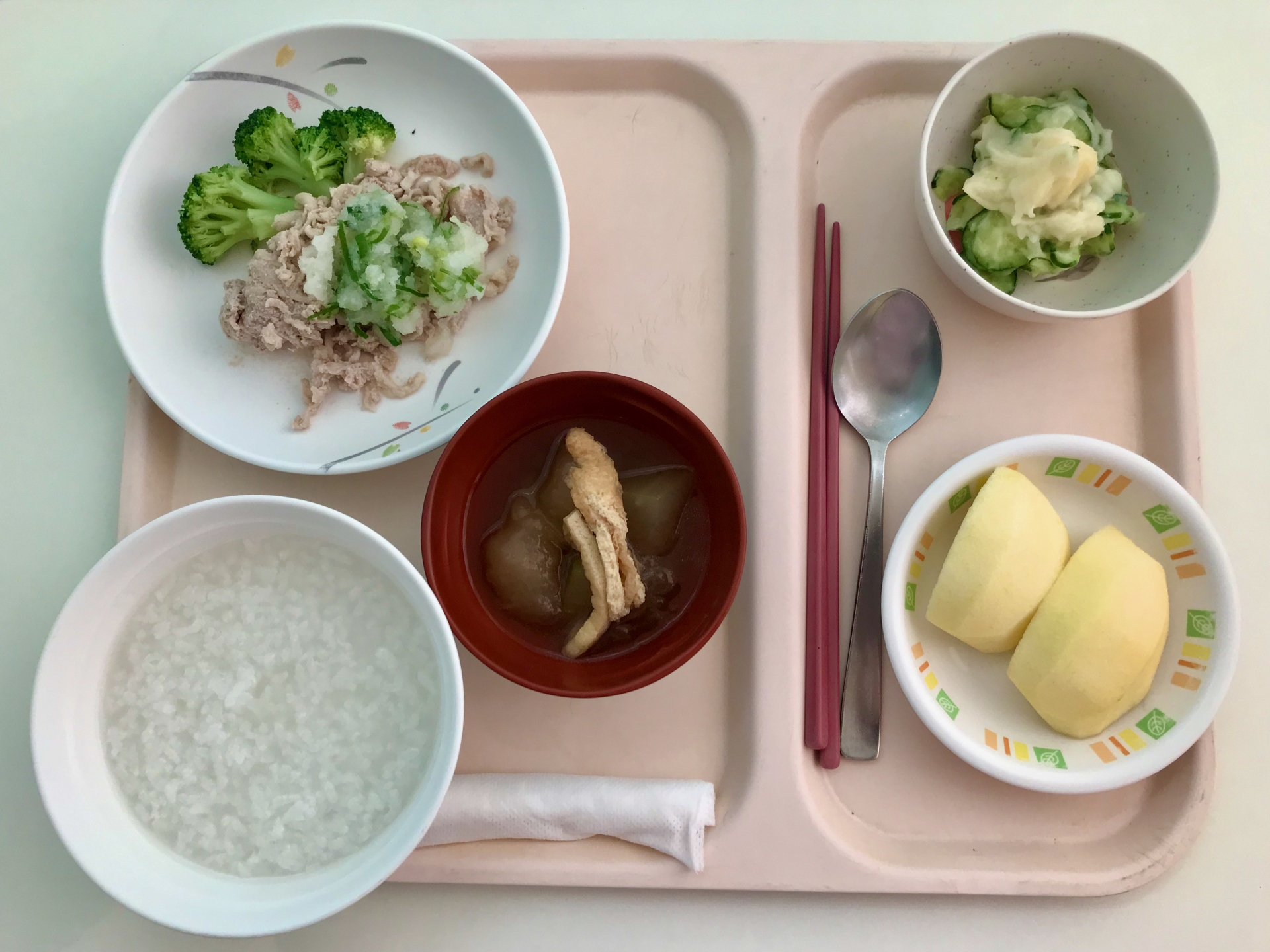 病院食(五分粥とおかずとデザート)