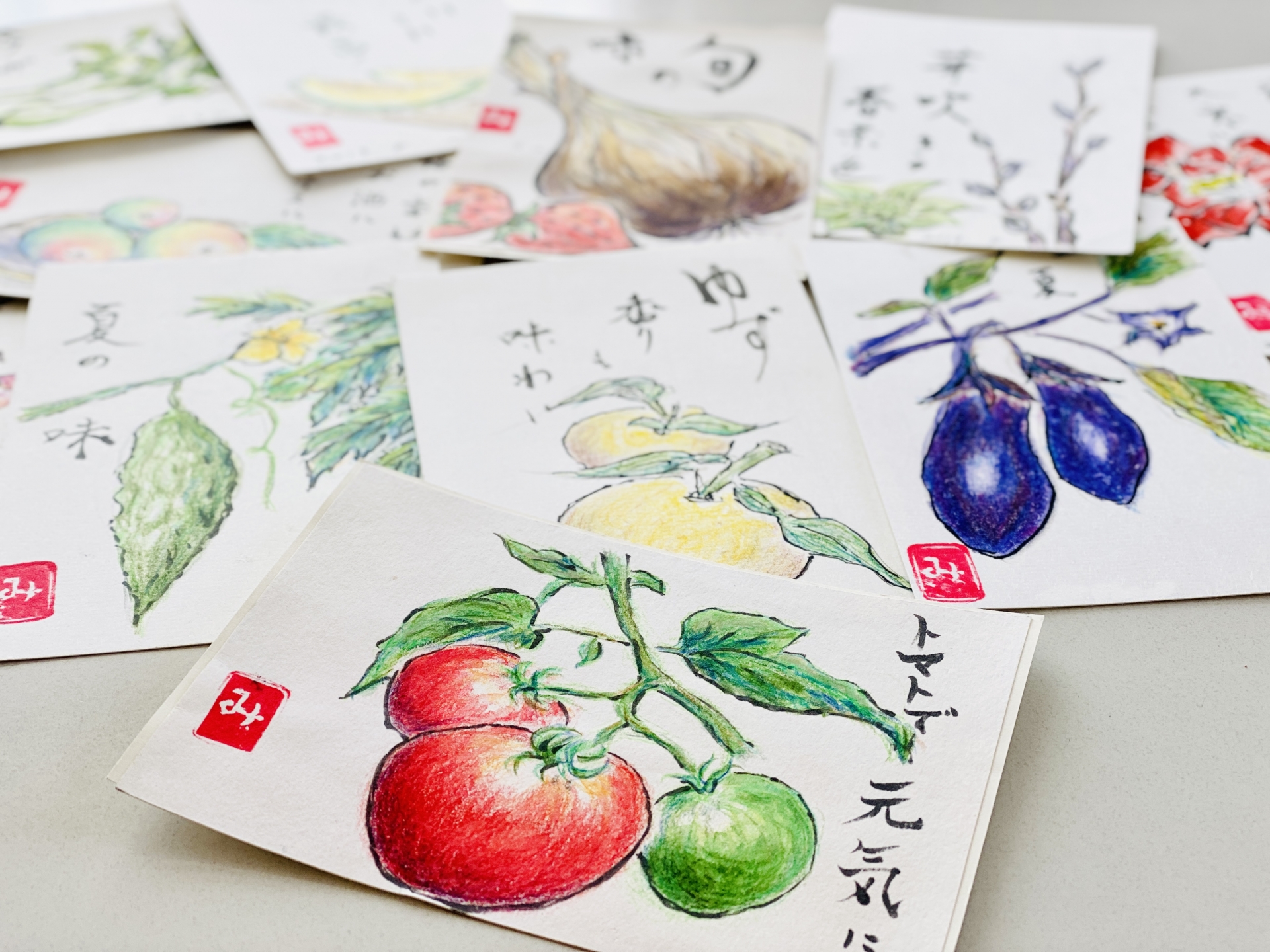たくさんの絵手紙トマトアップ