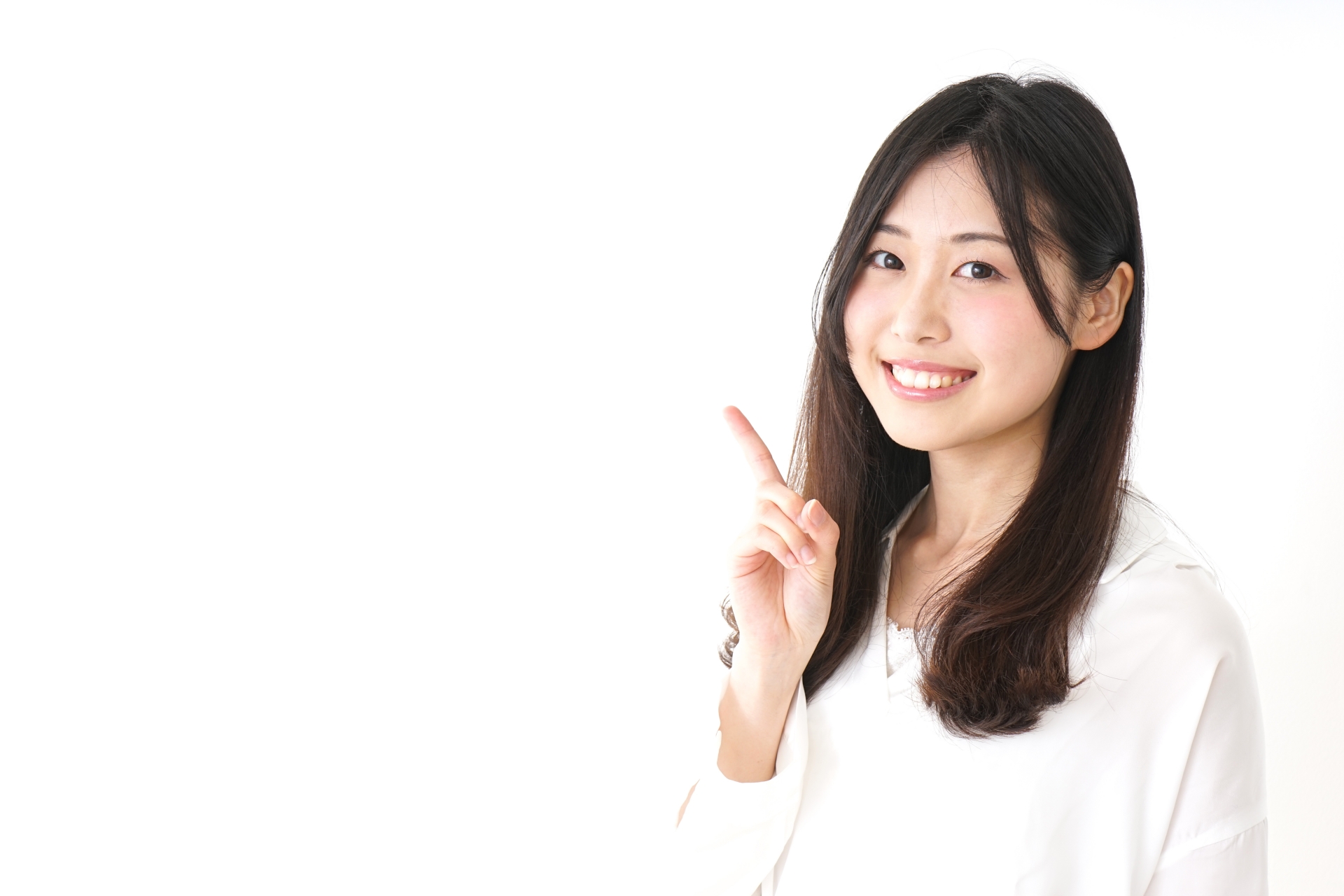グループホームの服装はどう選ぶ？介護職に適した服装や注意点を解説
