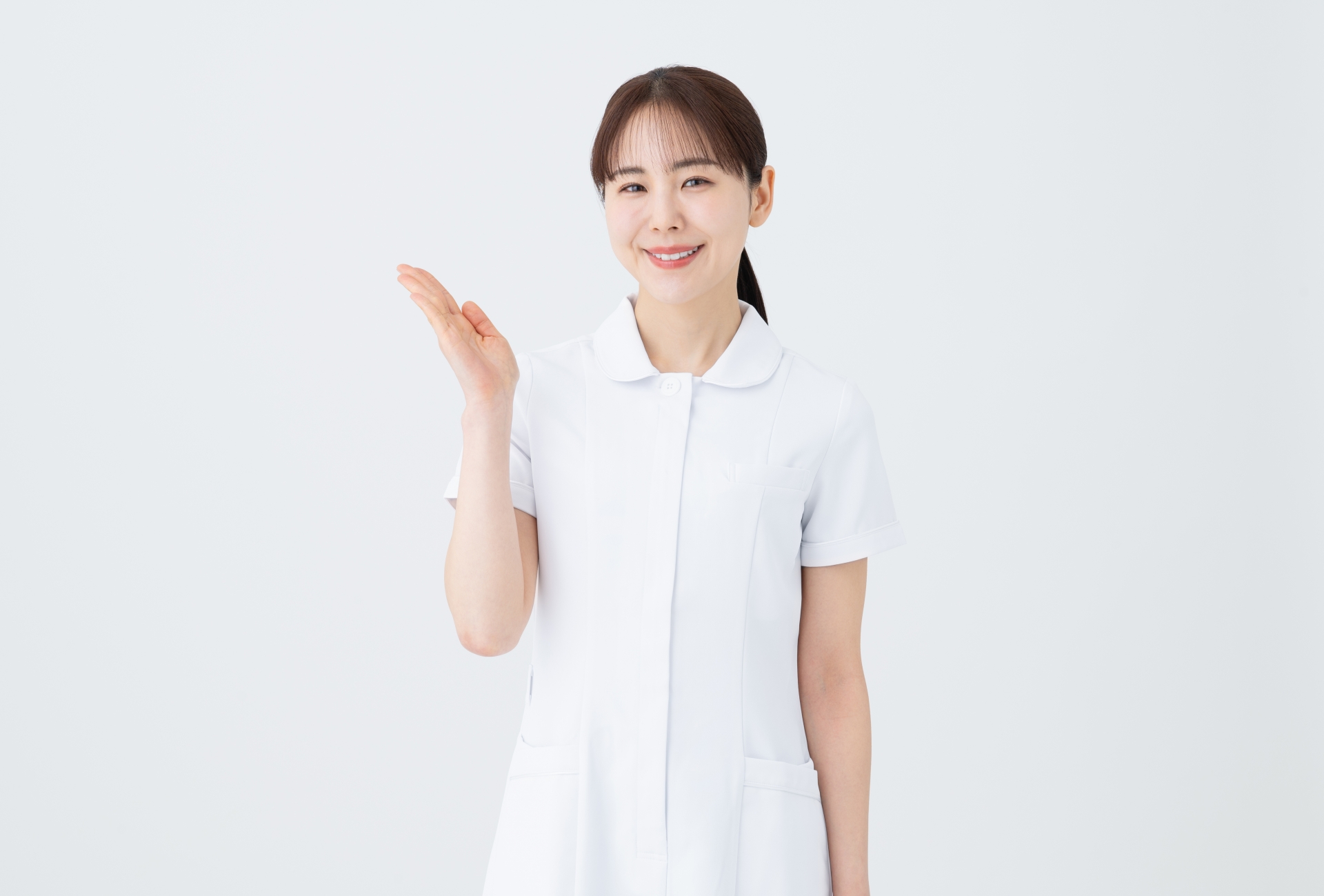 若い女性看護師