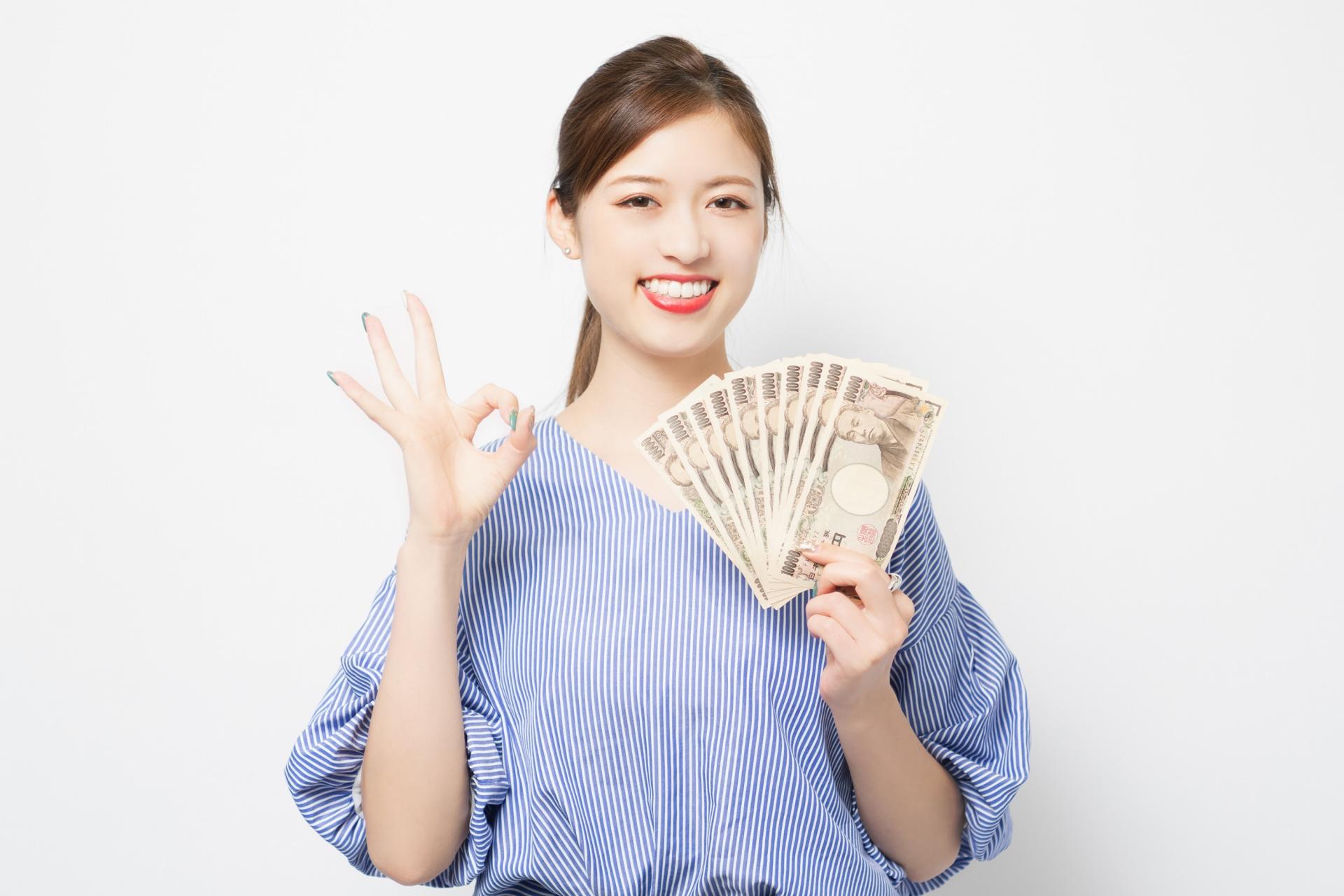 介護士と看護師の給料の違いは？仕事内容や収入アップの方法を解説